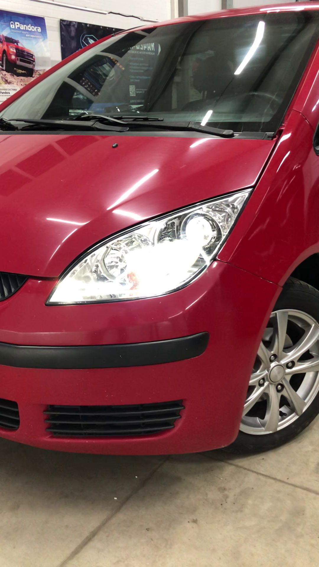 Установка линз в фары Mitsubishi Colt