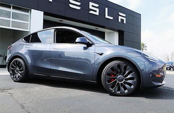 Доводчики дверей Tesla Model Y 2019-2024